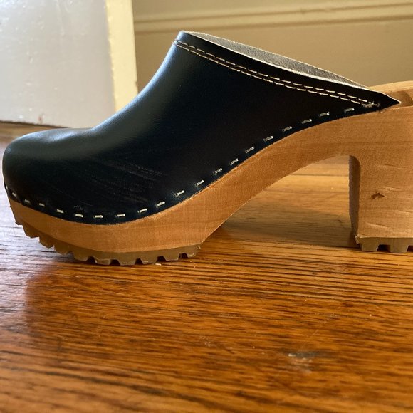Navy Heeled Clogs - Picture 5 of 5